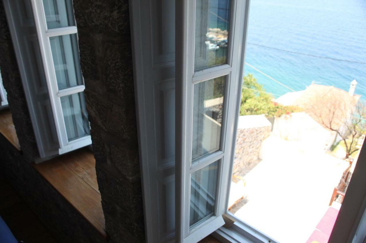 Alkioni Stone House Villa Hydra  Exterior photo