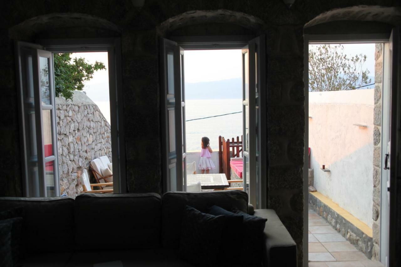 Alkioni Stone House Villa Hydra  Exterior photo